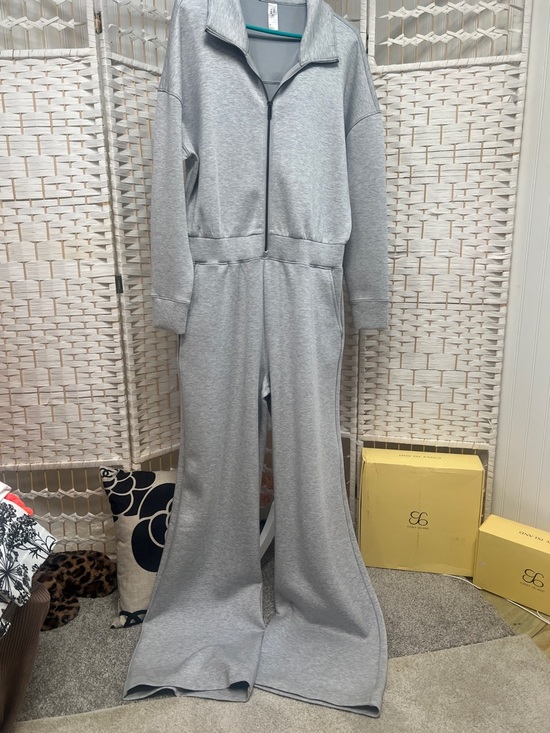 SPANX Pants - SPANX Light Gray Full-Zip Jumpsuit
